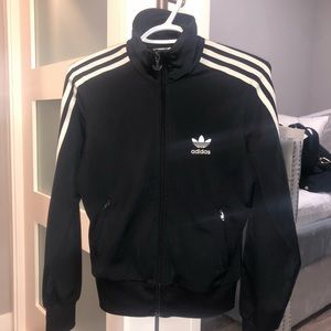 Adidas sweater